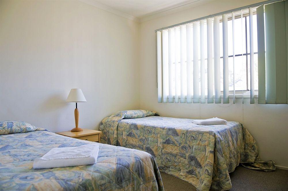 Lamplighter Motel Oakleigh Extérieur photo